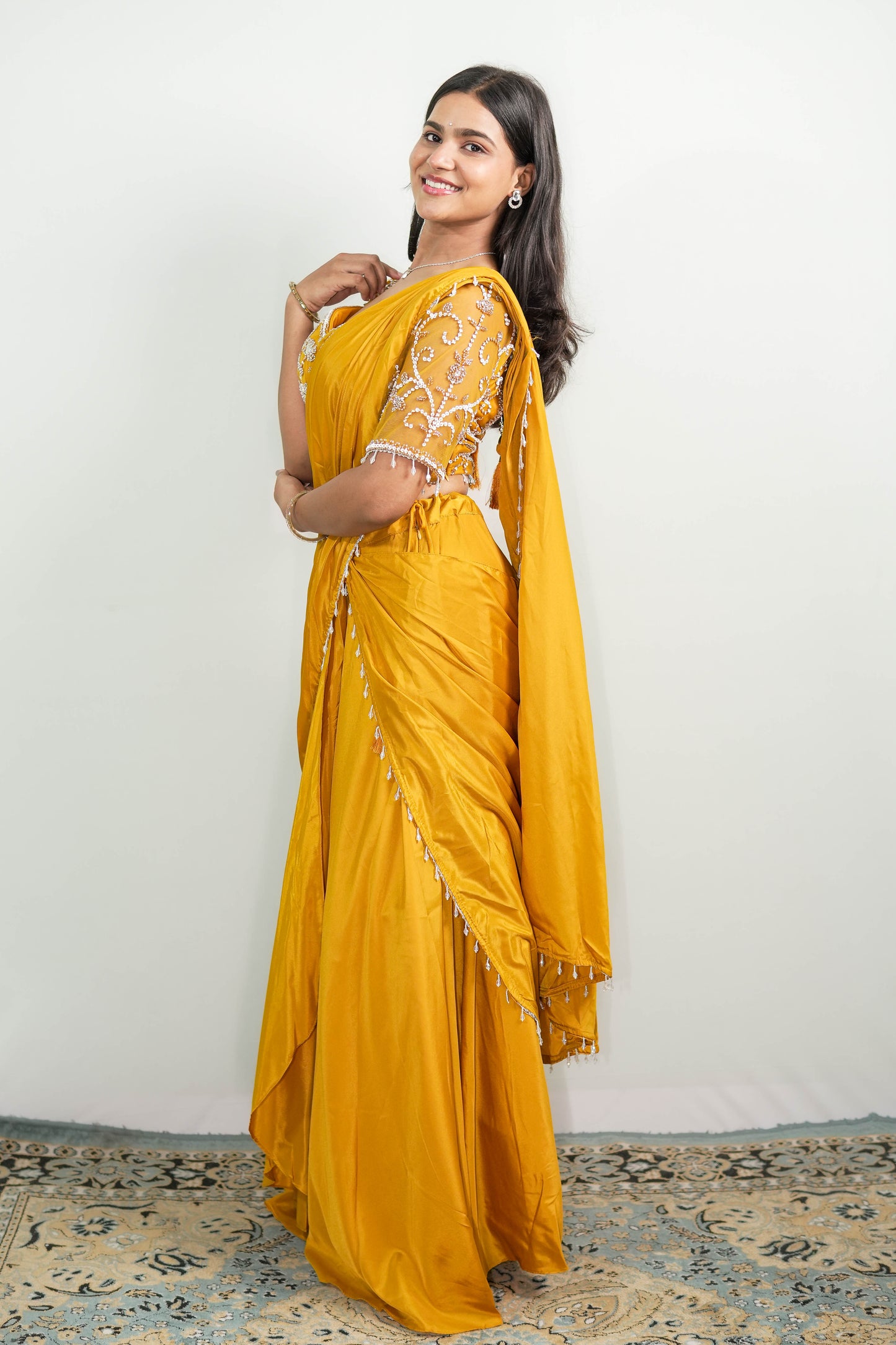 Sunlit Grace Pre-Draped Saree Set